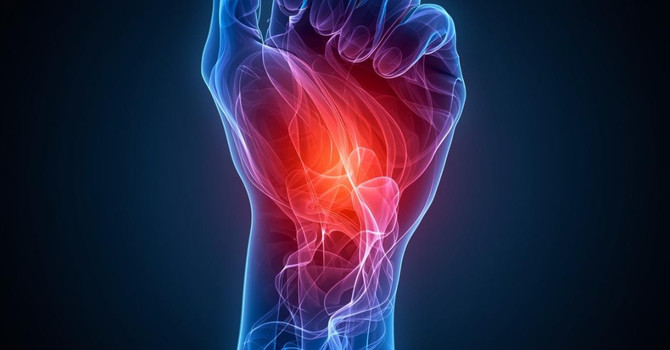 Hand Pain: Common Causes and Symptoms